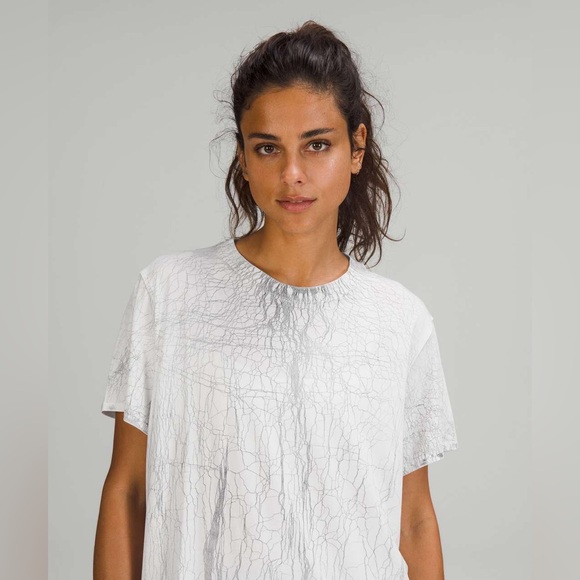 Lululemon All Yours Short Sleeve T-Shirt *Vitasea Thread Dye Black/White, 10 - Picture 1 of 10